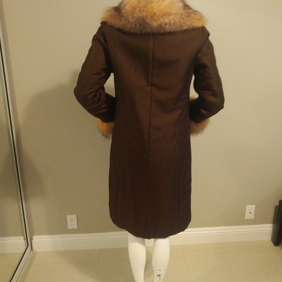 St John size 8 silk and fox fur coat - Picture 3 of 9